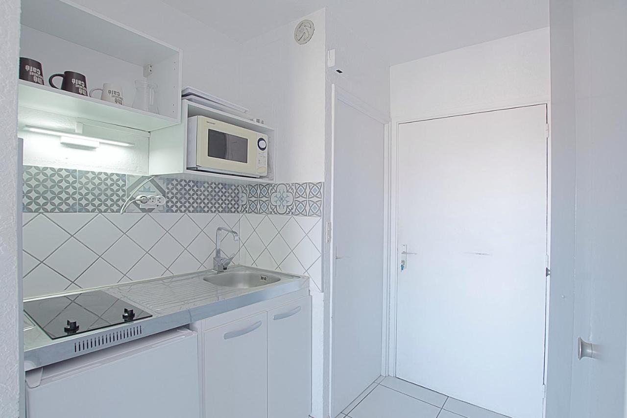 Appartement Calme Avec Parking - 206 - กาเนต์-อ็อง-รูสซียง ภายนอก รูปภาพ