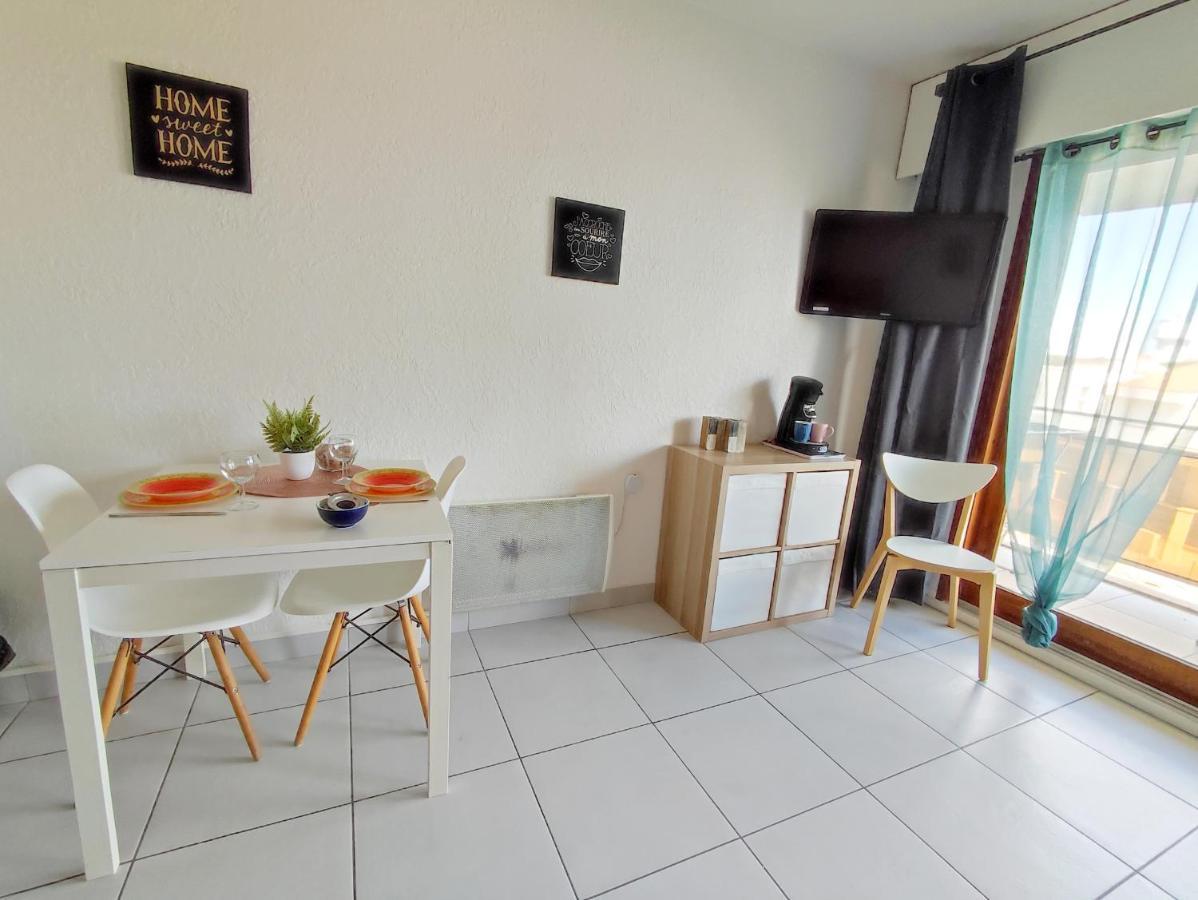 Appartement Calme Avec Parking - 206 - กาเนต์-อ็อง-รูสซียง ภายนอก รูปภาพ